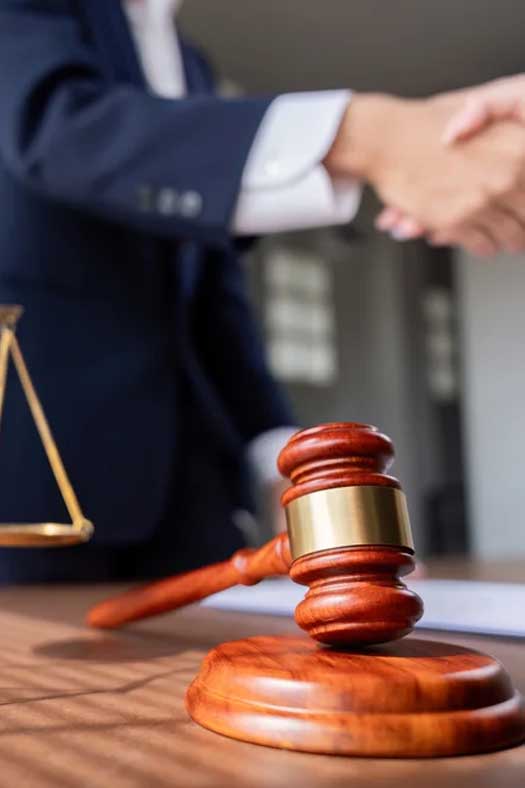 Phoenix Box Truck Accident Lawyer