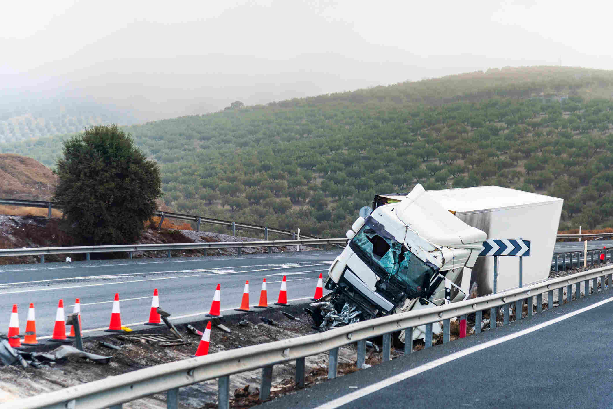 How Can a Truck Accident Lawyer Help After a Serious Crash in Phoenix, AZ