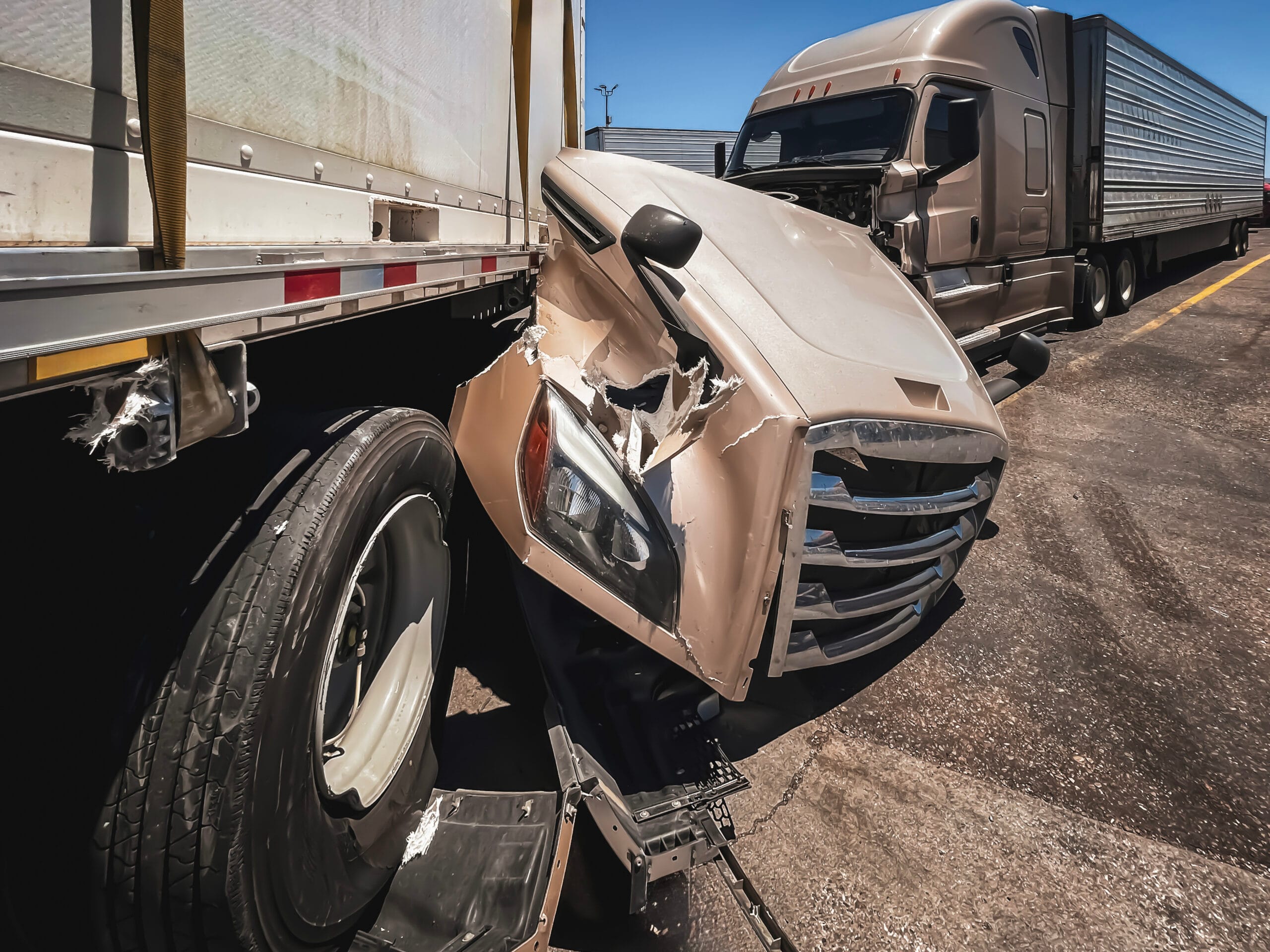 What to Do After a Semi-Truck Accident in Phoenix, AZ