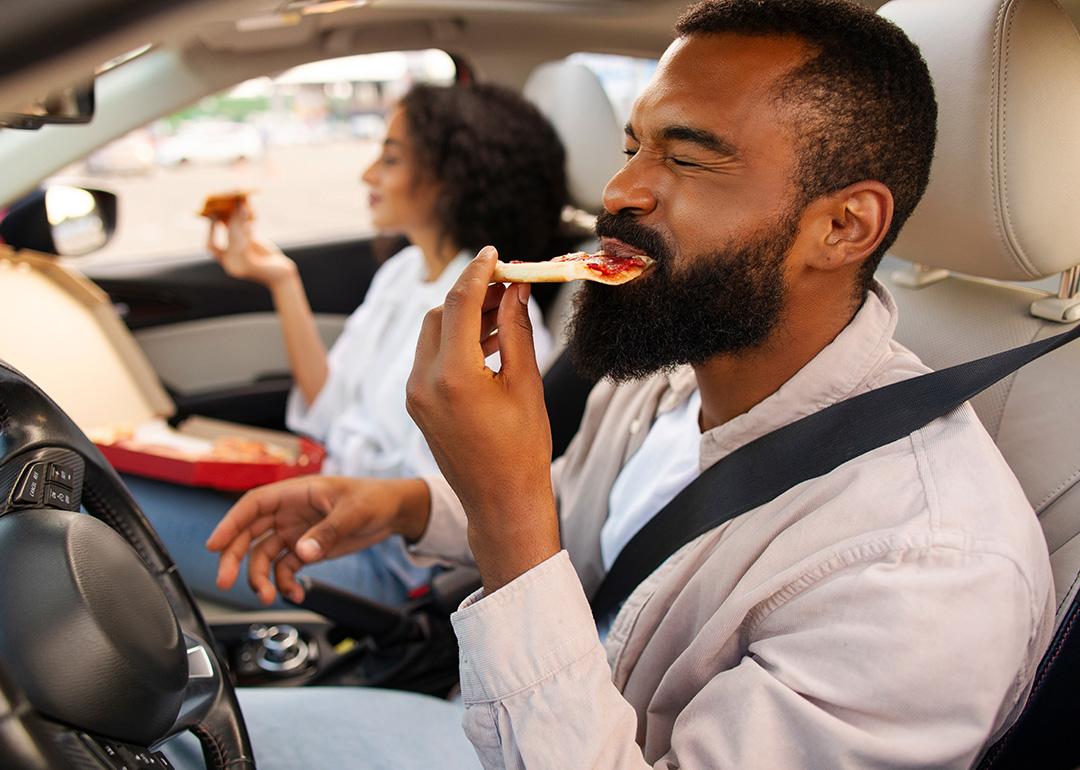 Is It Illegal to Eat While Driving in Arizona?