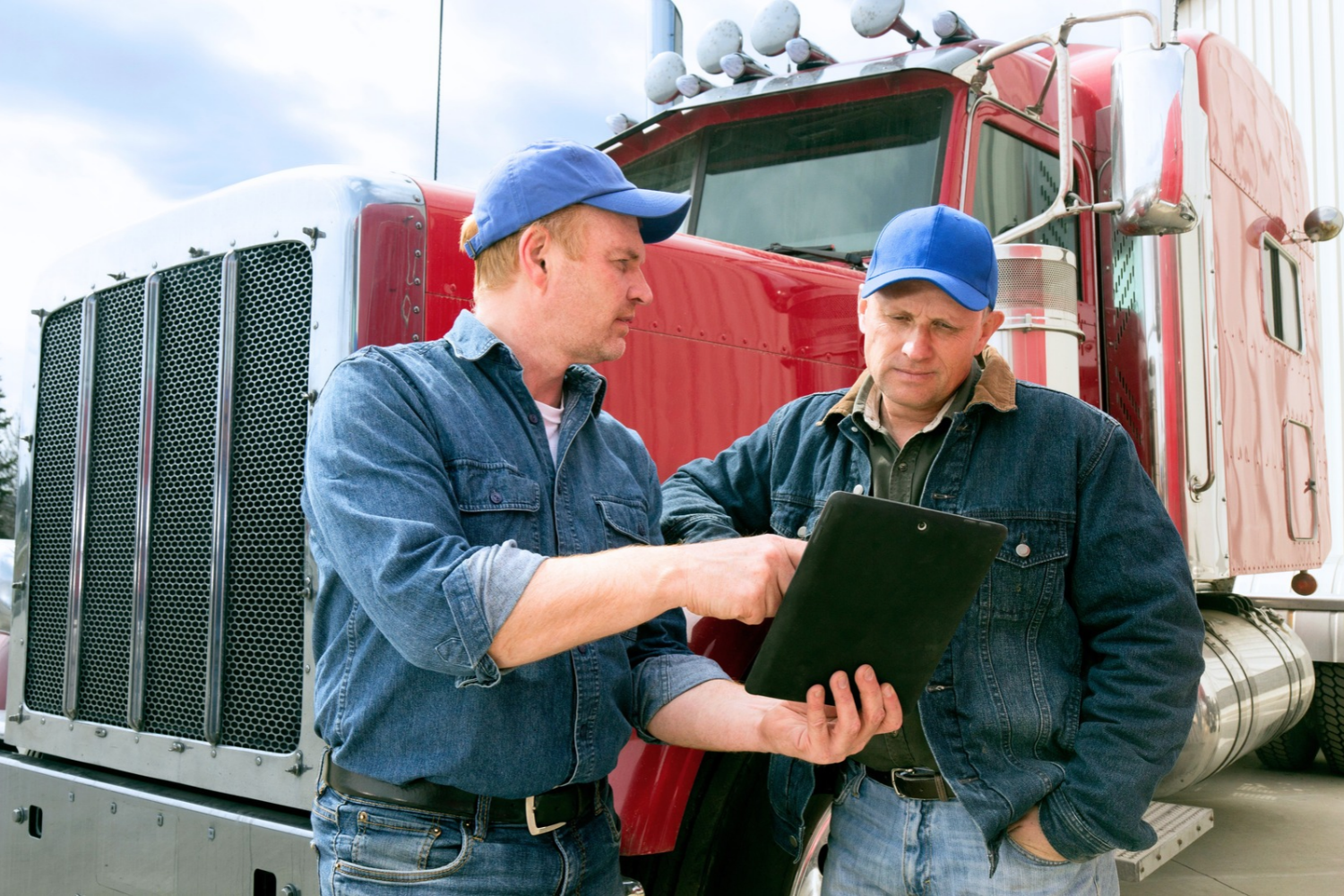The Law Office of Zayed Al-Sayyed | Truck Driver Hours of Service Rules: What Arizona Drivers Should Know